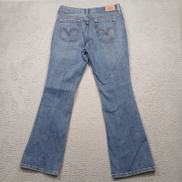 Levi's 515 Boot Cut Jeans Women's 6 Short Medium Wash Stretch Denim - Picture 3 of 10